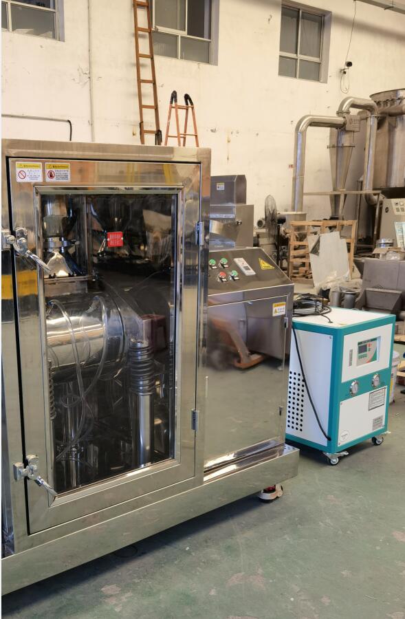 ZD振動磨超微粉碎機(jī)